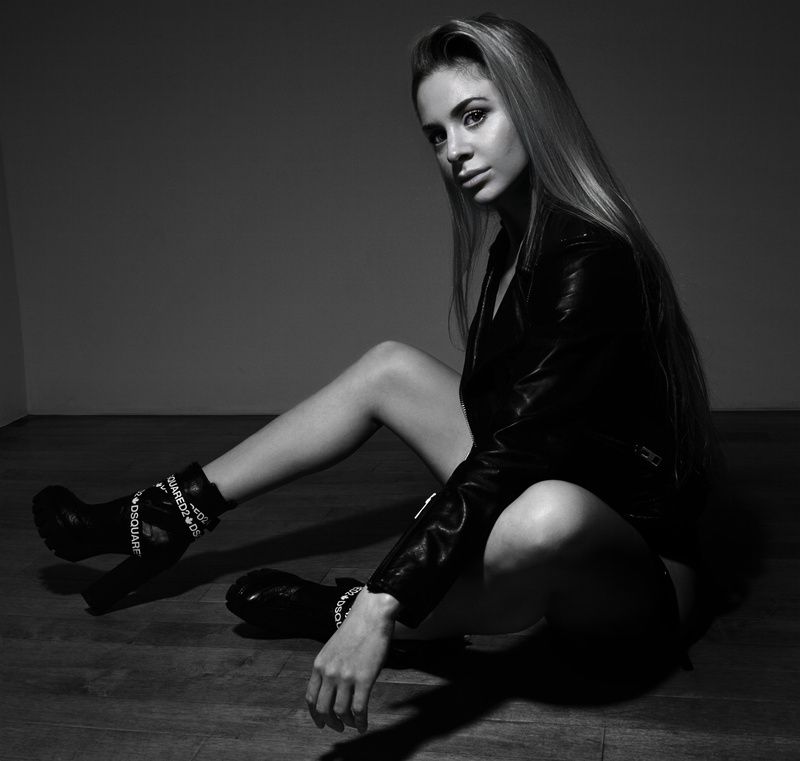 Female model photo shoot of Elena-mk