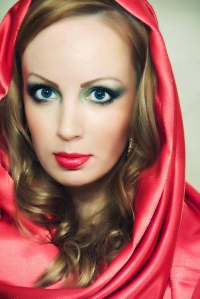 Female model photo shoot of Scarlett Knysh in Russia