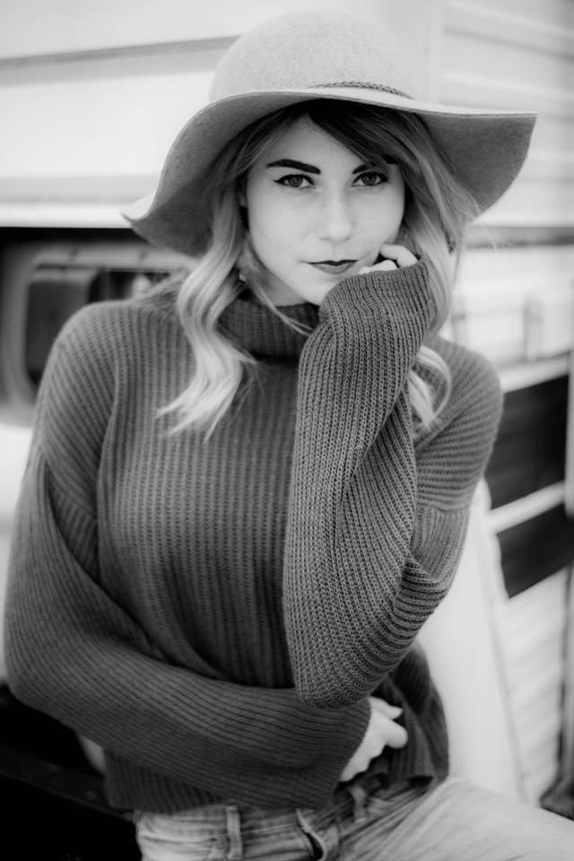 Female model photo shoot of KayKarolina