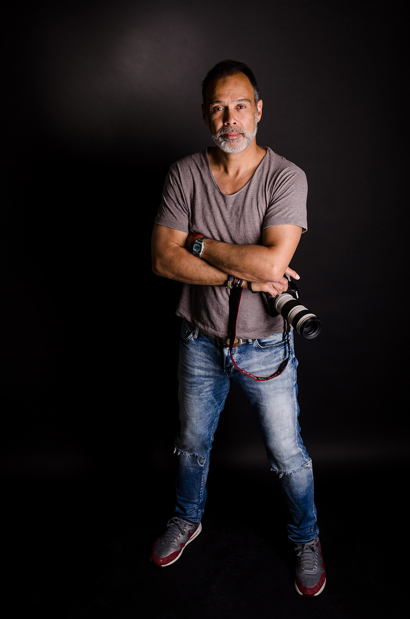 Male model photo shoot of Henk