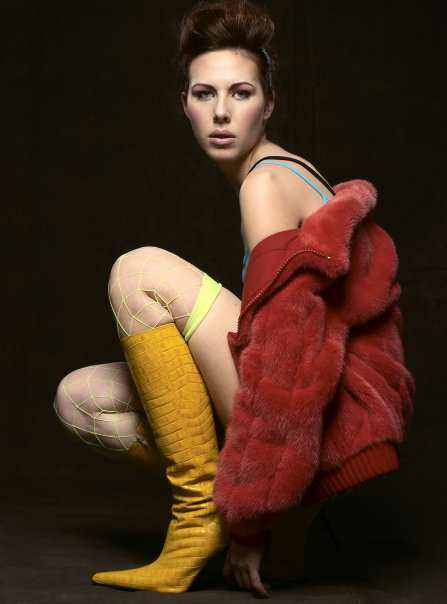 Female model photo shoot of Pamela Meek