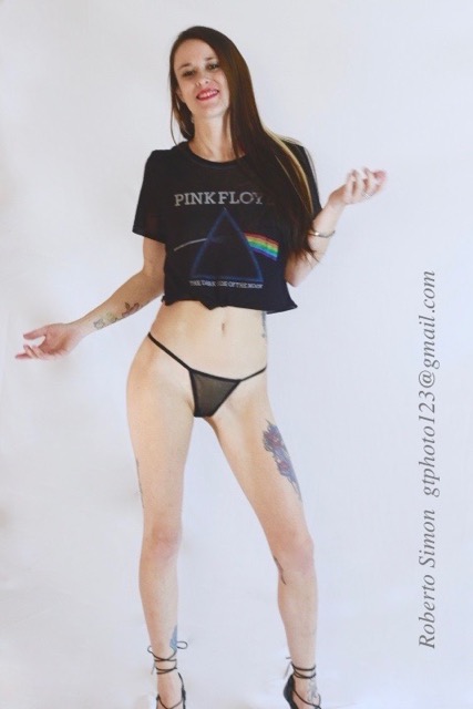 Female model photo shoot of EddieRayXOX by gtphoto123