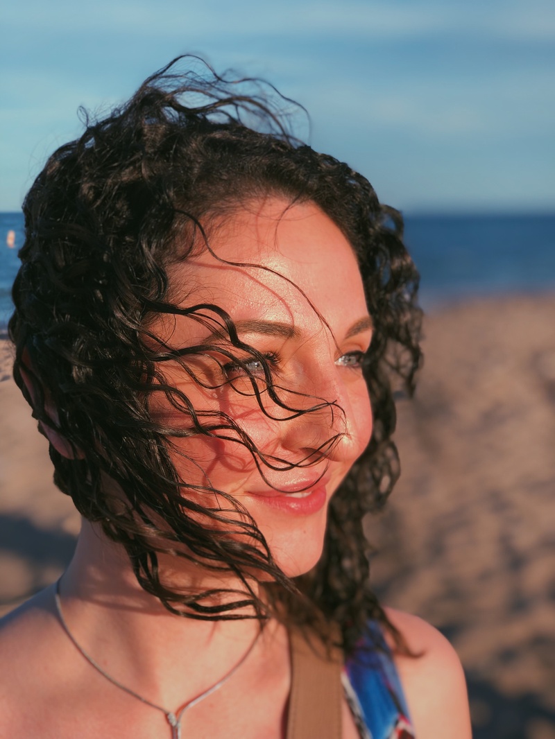 Female model photo shoot of jennasedran in Woodbine Beach
