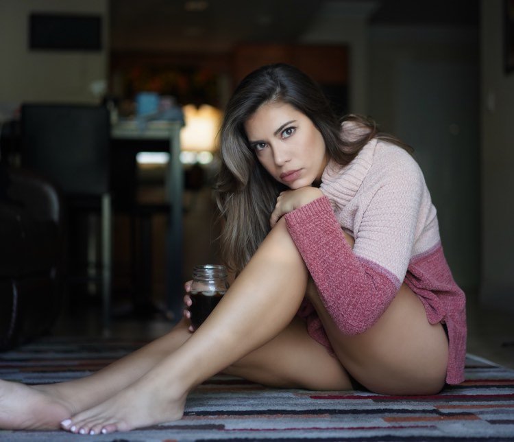 Female model photo shoot of Sofia Raquel
