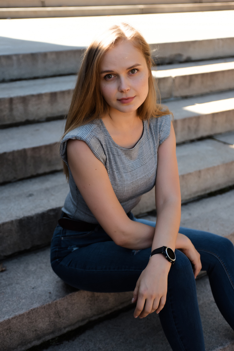Female model photo shoot of Kate Safonova
