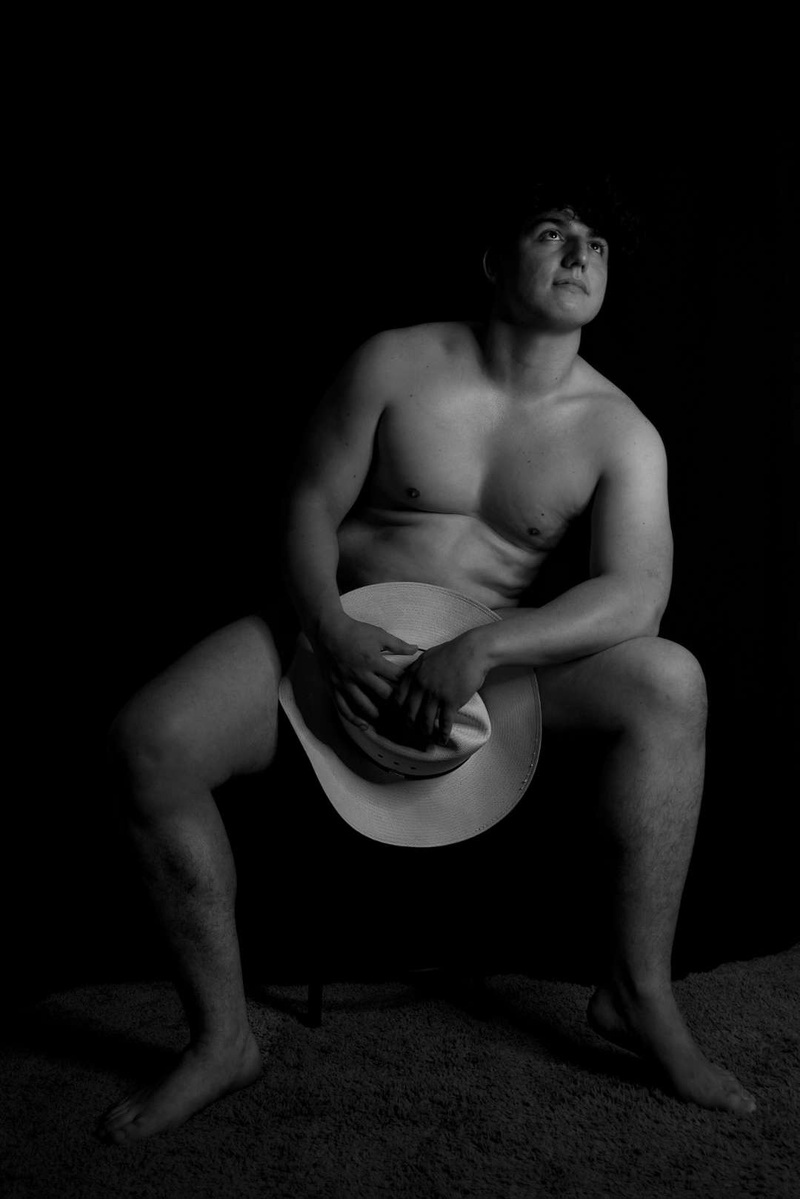 Male model photo shoot of Mattvivid
