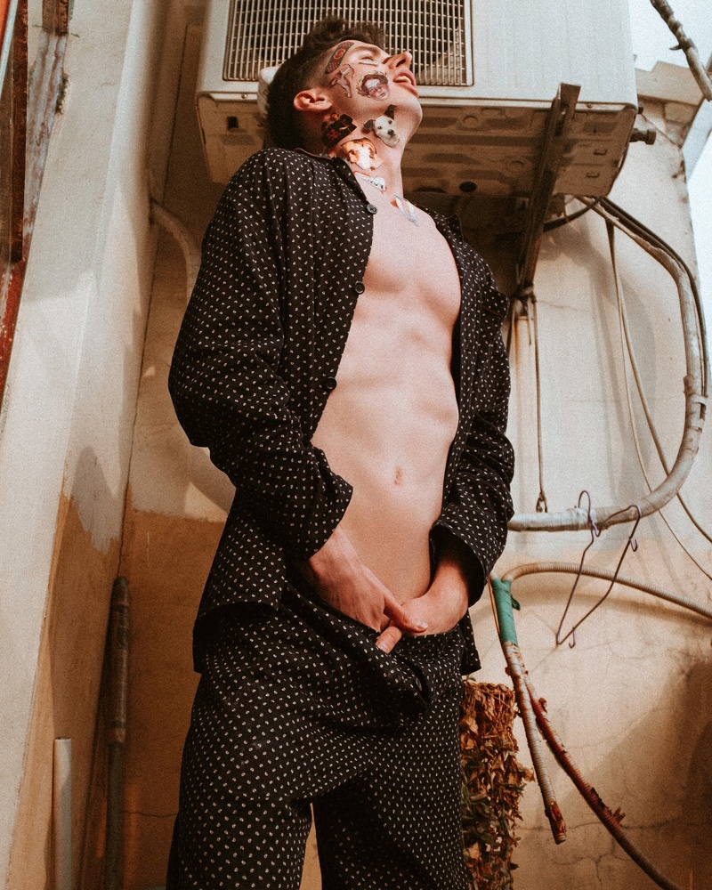 Male model photo shoot of Sunshine_blue in Shanghai, China