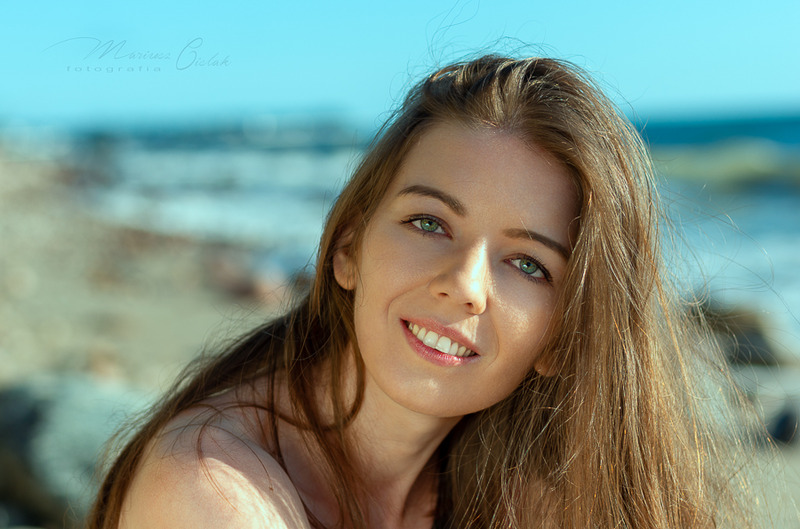 Female model photo shoot of alexsgun