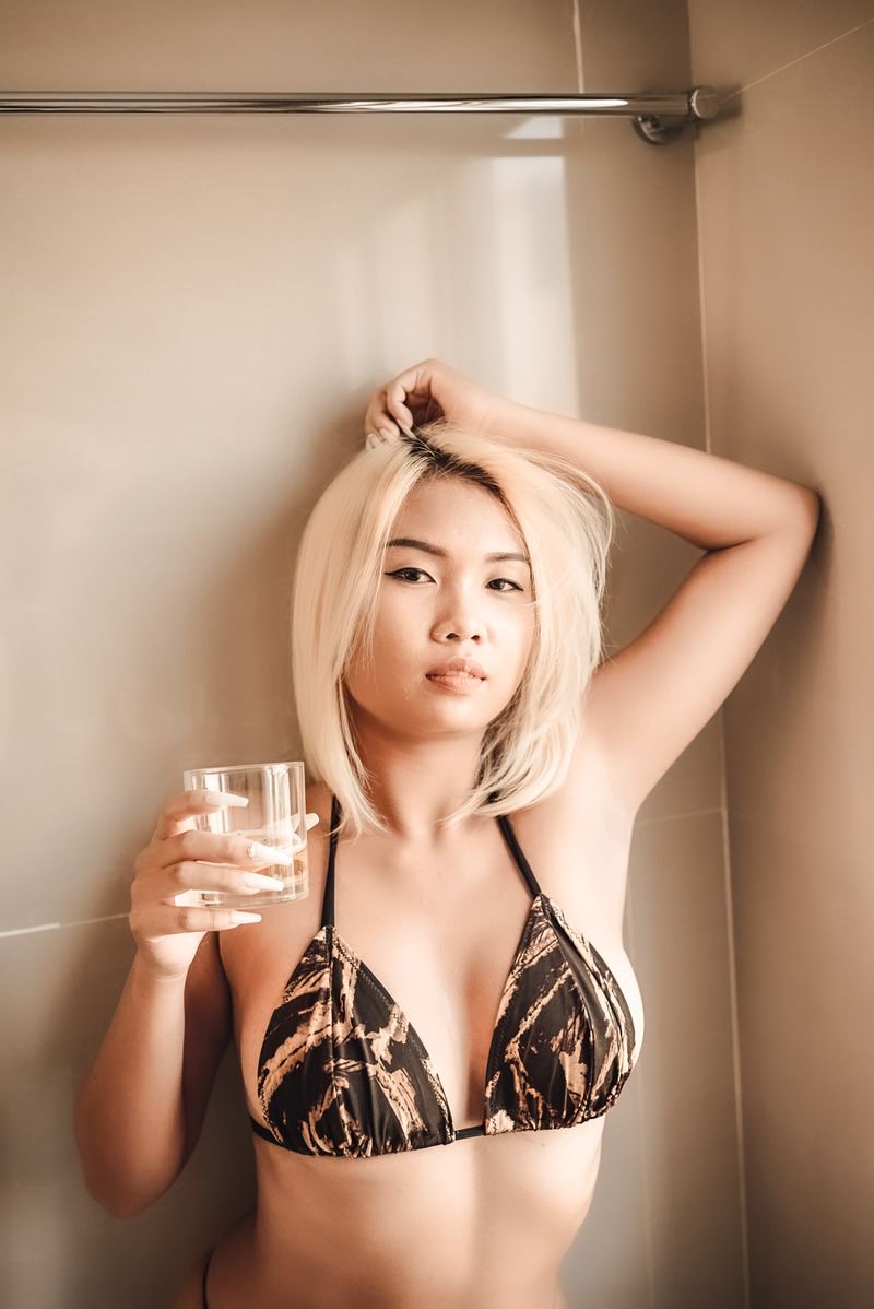 Female model photo shoot of wanwan_th