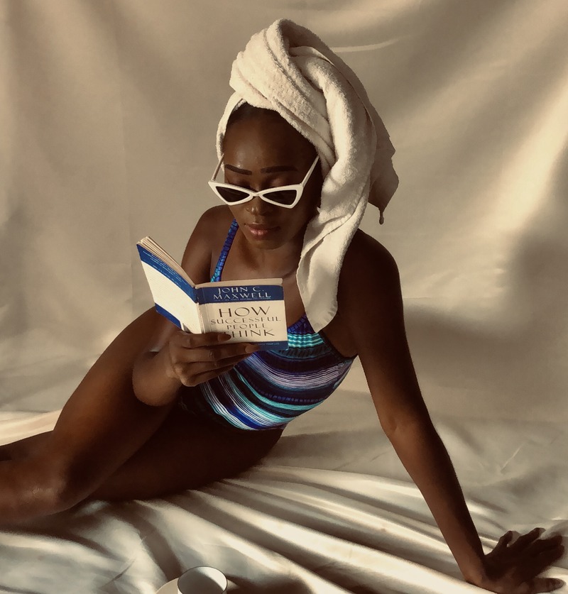 Female model photo shoot of abenawitty in Ghana