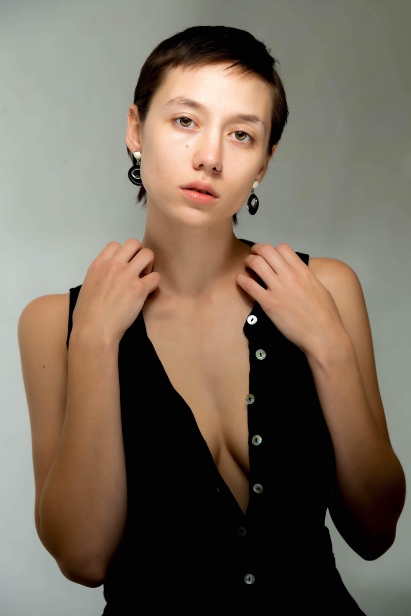 Female model photo shoot of diamonddoesmodeling in Modelemi Agency