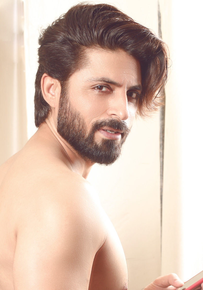 Male model photo shoot of GAGAN ANAND