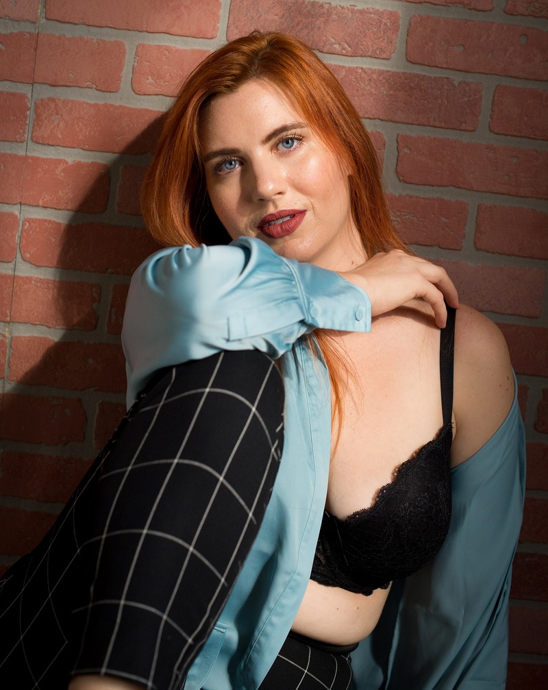 Female model photo shoot of Heather Lore
