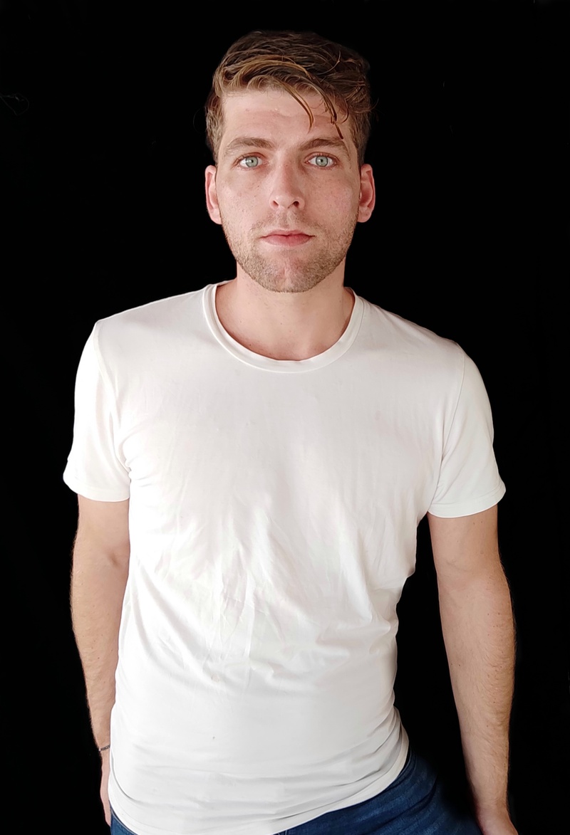 Male model photo shoot of lotan cohen