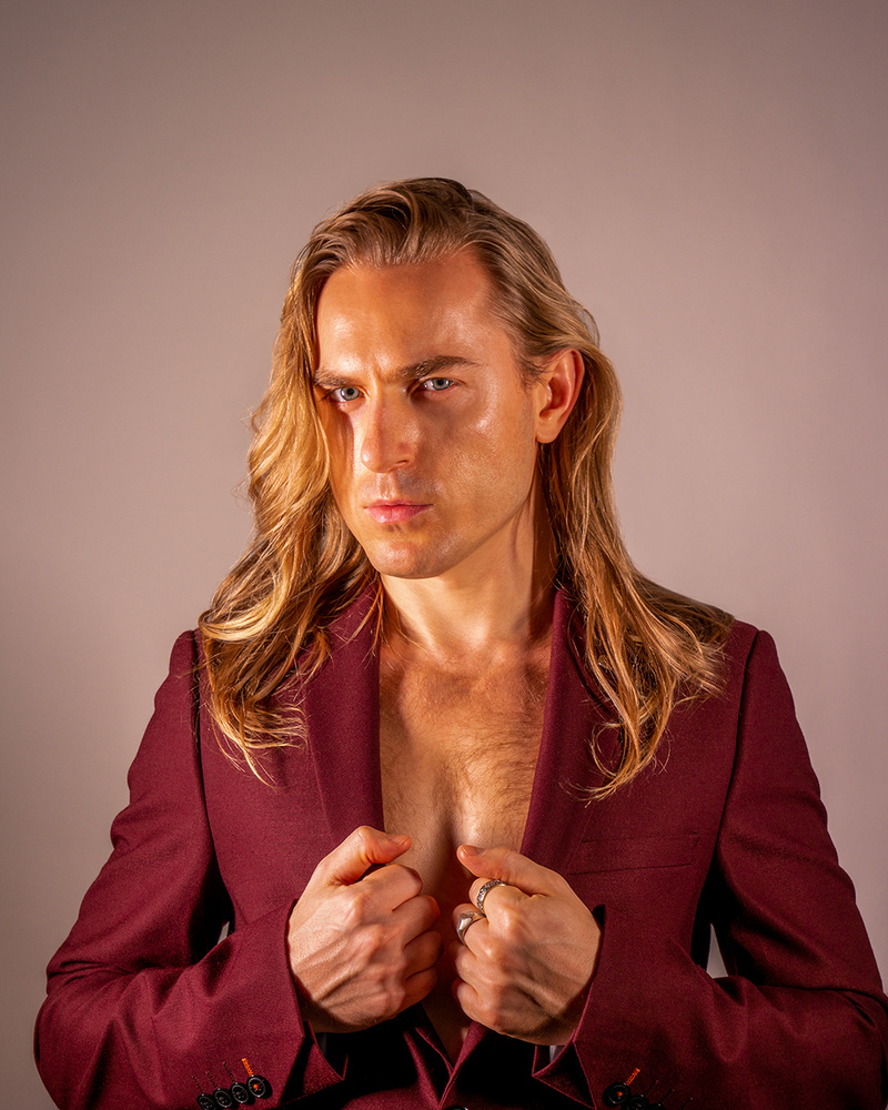 Male model photo shoot of Misha Safron