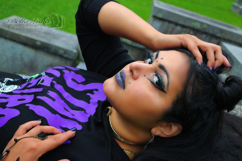Female model photo shoot of BossLaydee Alicia by Bella Luna Photography in Oakwood Cemetery