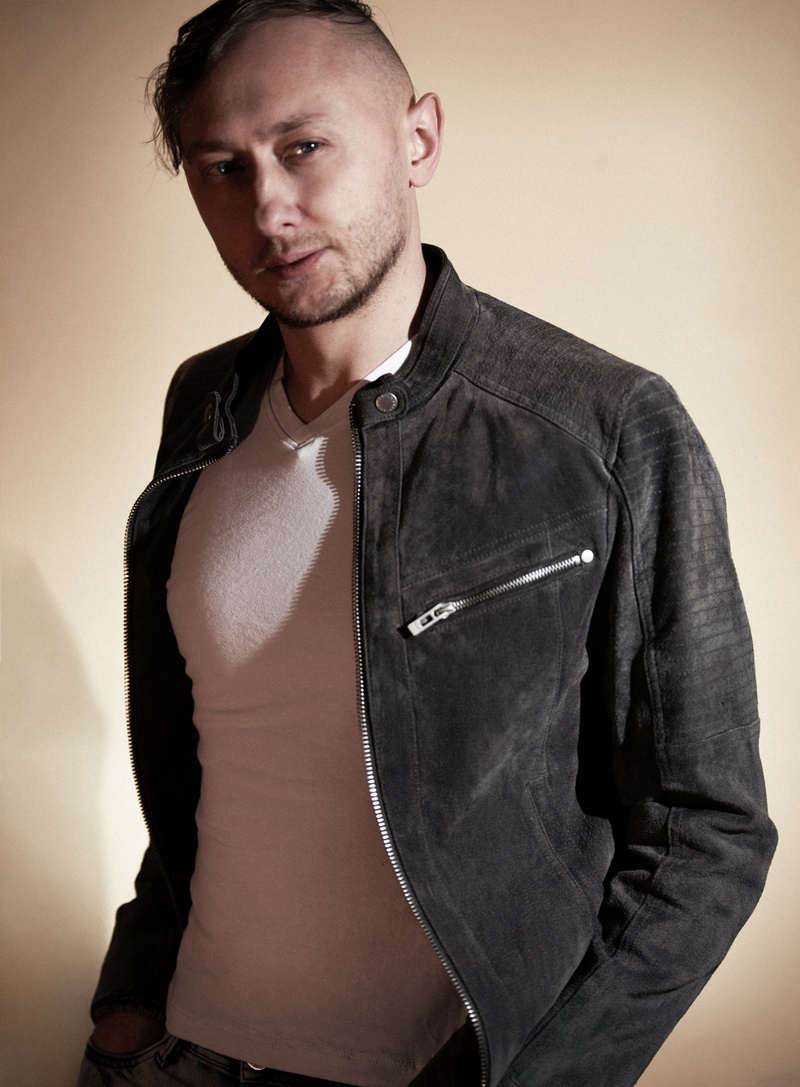 Male model photo shoot of Aldas Kvasciauskas