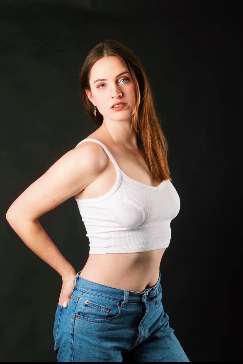 Female model photo shoot of ninalorsch