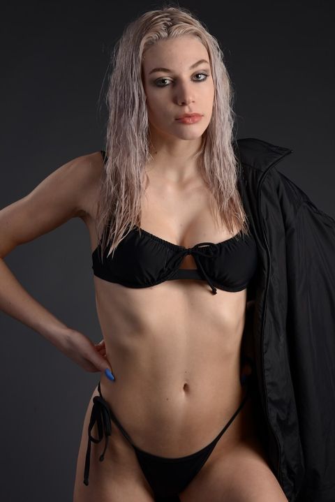 Female model photo shoot of emily