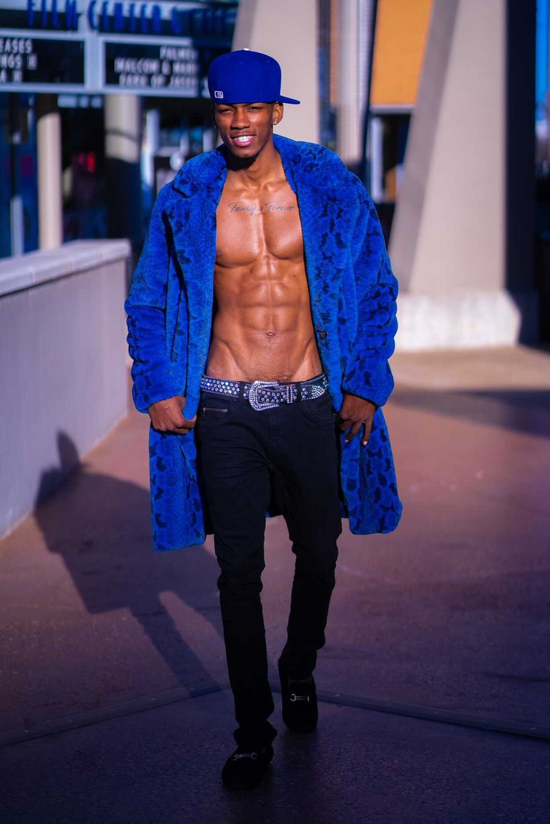 Male model photo shoot of Kd_fitness6 in Dallas