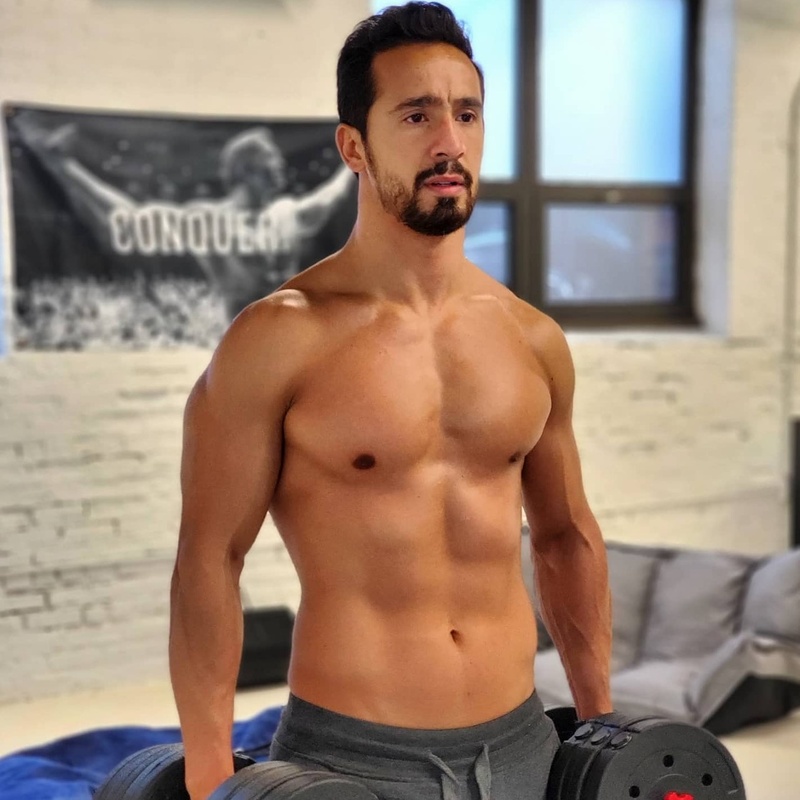 Male model photo shoot of HossamHayaty