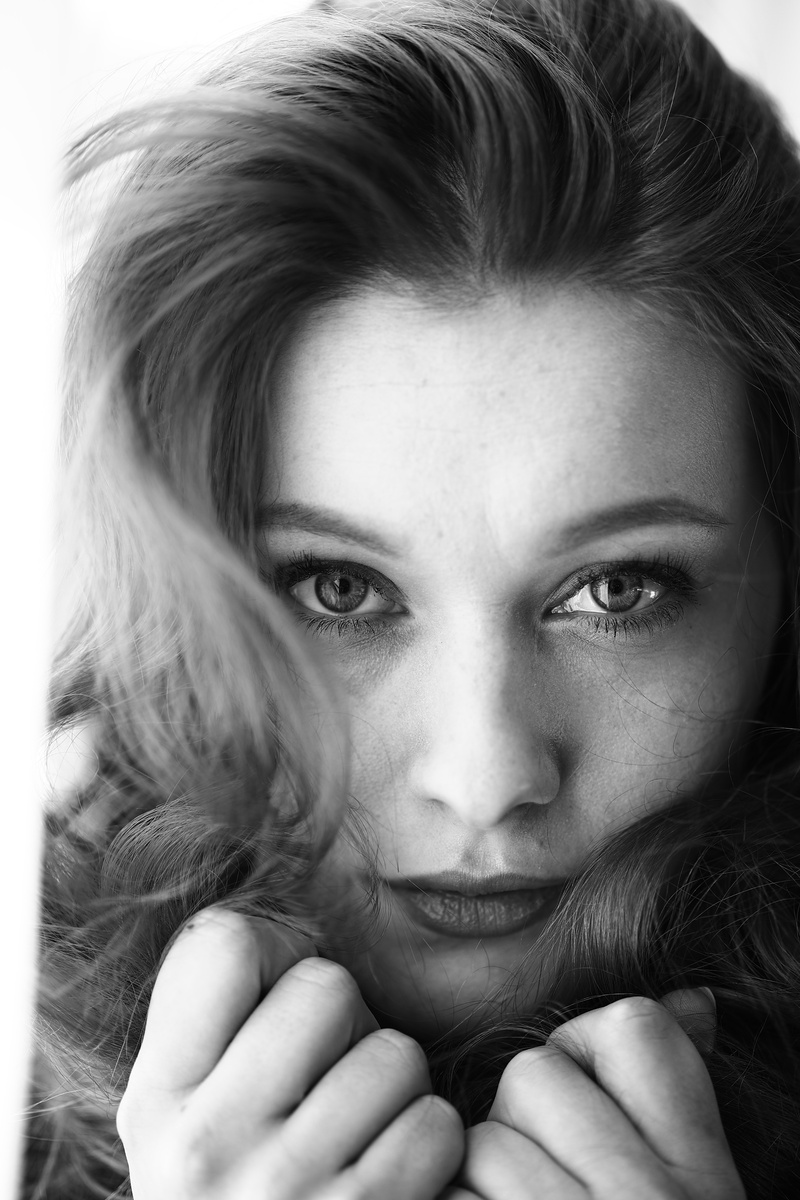 Female model photo shoot of KatStoneback by Darius Ollison in Fountain Inn, SC