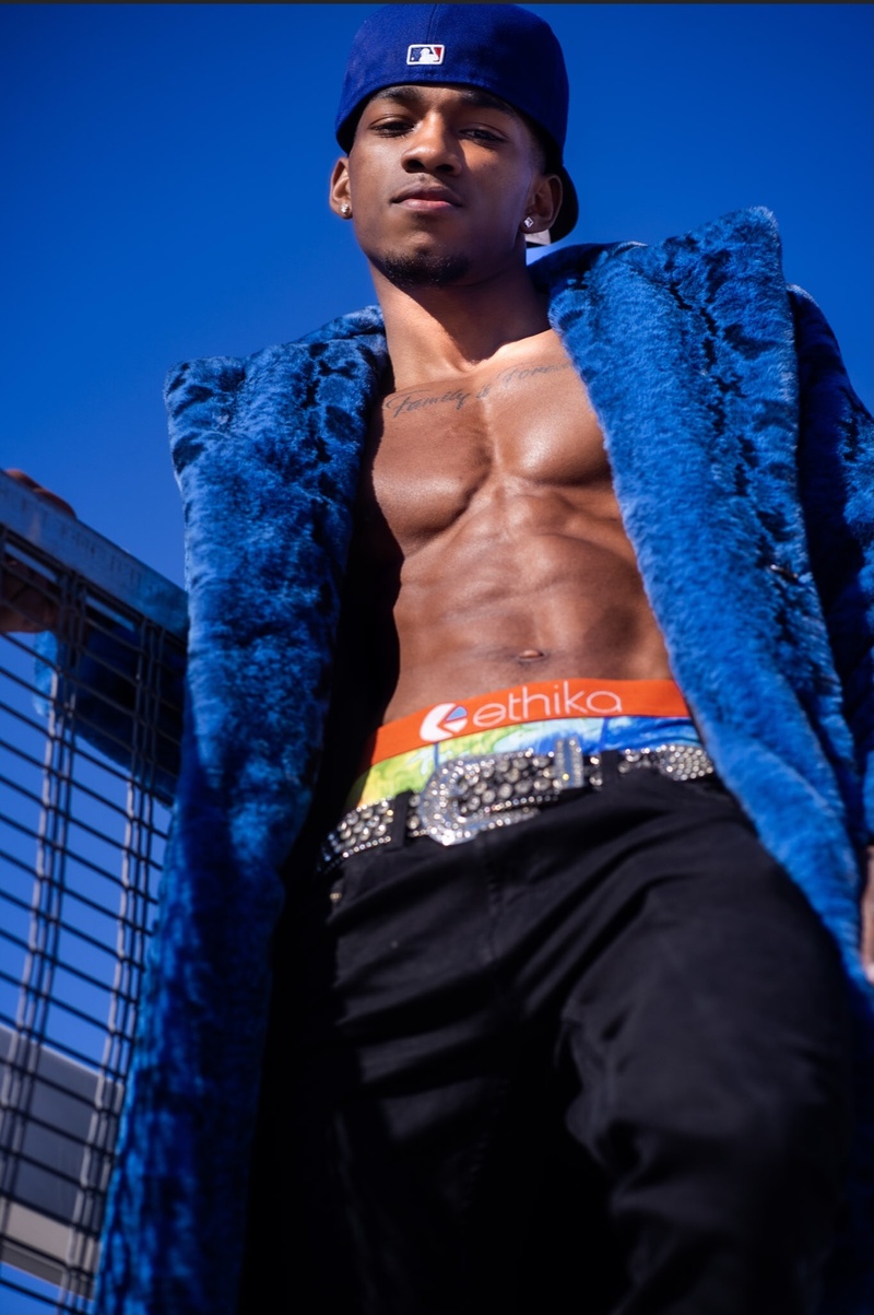 Male model photo shoot of Kd_fitness6 in Downtown Dallas