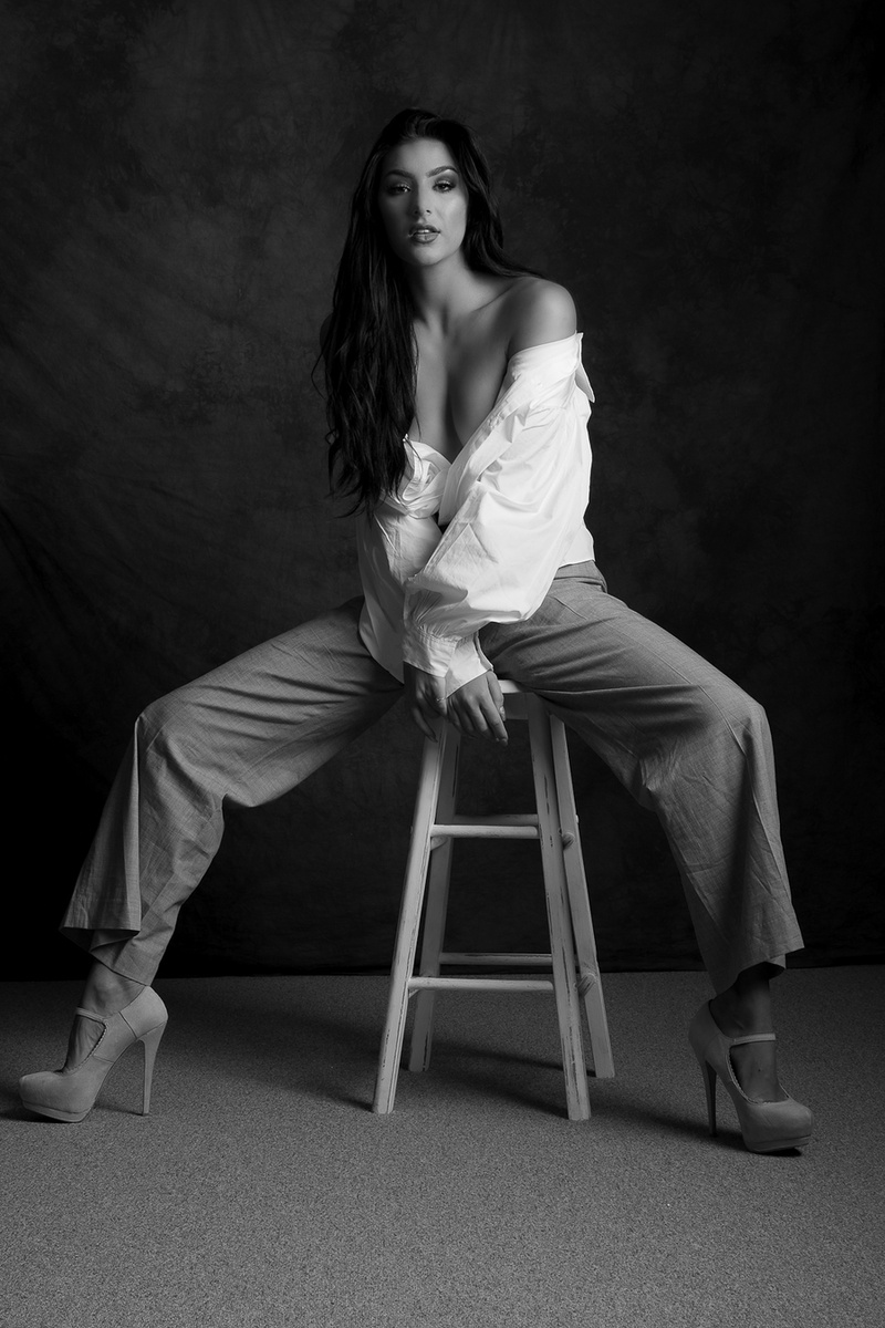 Female model photo shoot of Elesha Eden