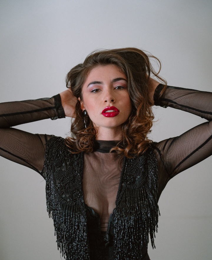 Female model photo shoot of ElizabethLilyMarie by christhelifeform