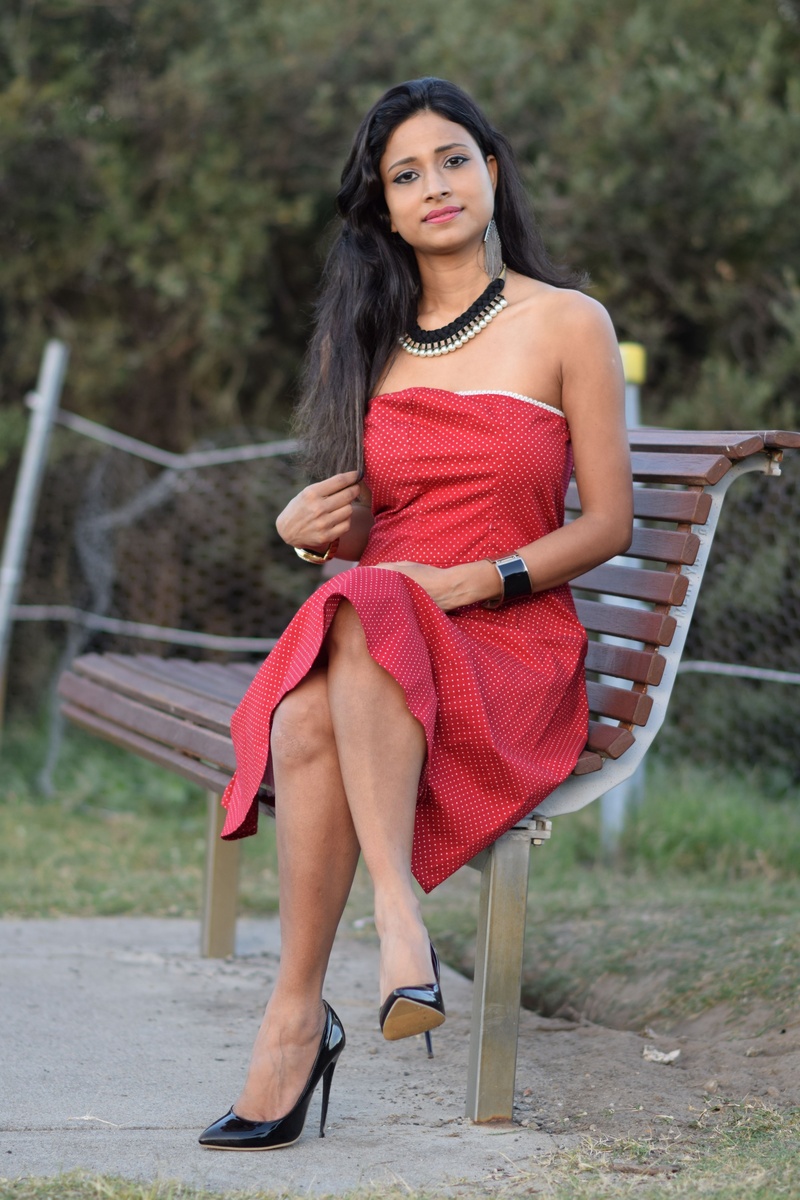 Female model photo shoot of Nish Sharma