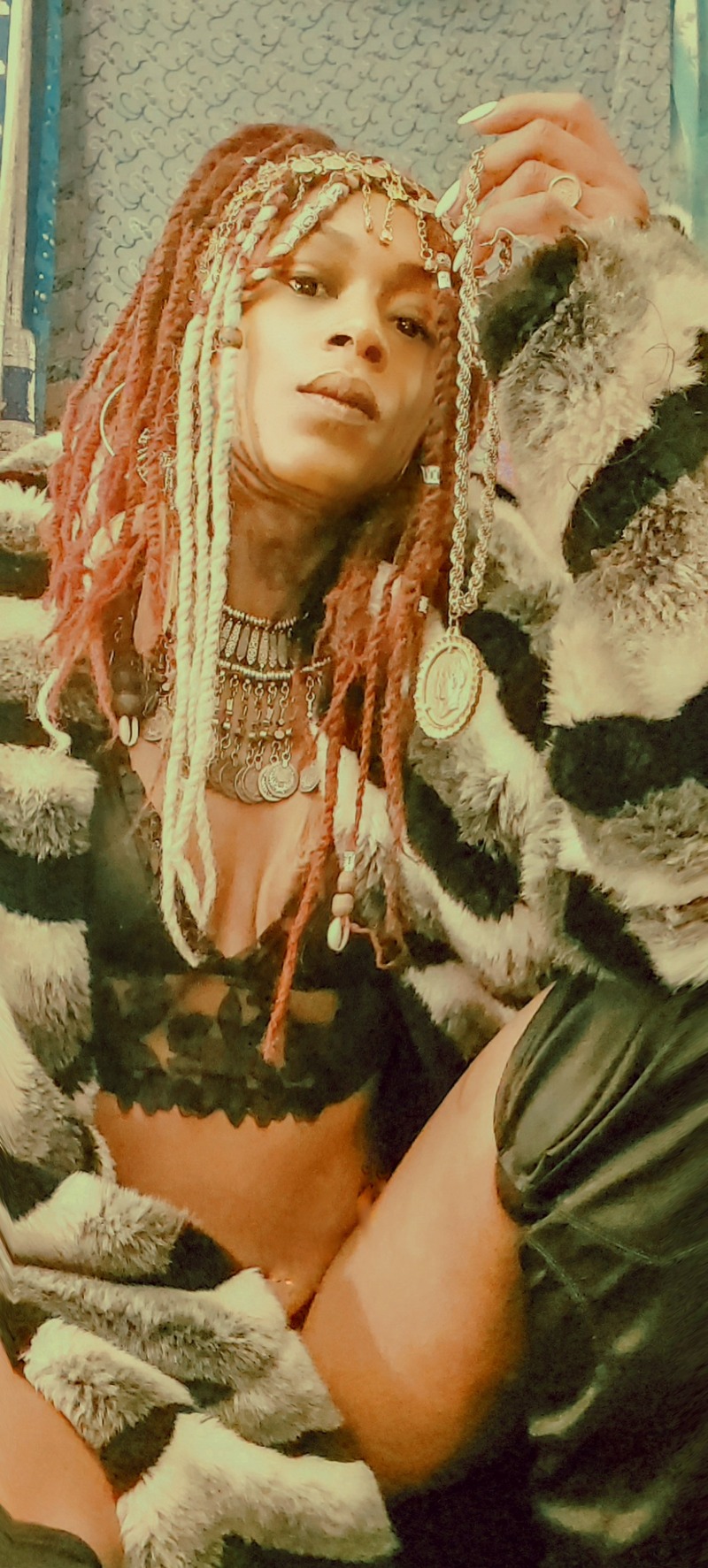 Female model photo shoot of Jazzi Banks in Chicago