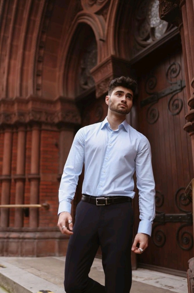 Male model photo shoot of Shayan Razaghi in London