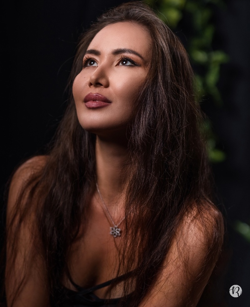 Female model photo shoot of Rabiga in Dubai