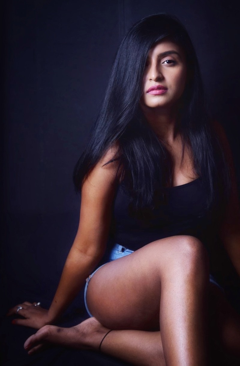 Female model photo shoot of Reet Das Gupta by Amaan Imam