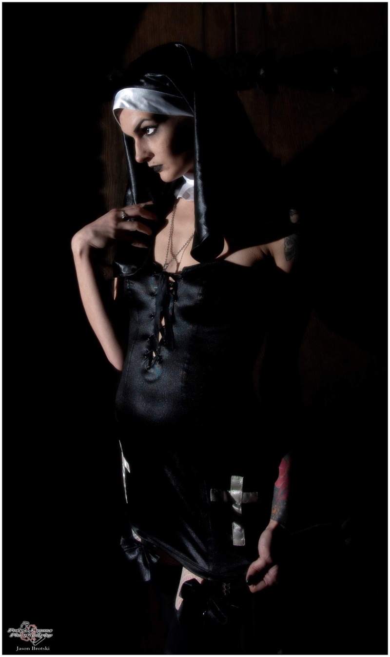 Female model photo shoot of Erica Morbid by FreezeFrame-Photography