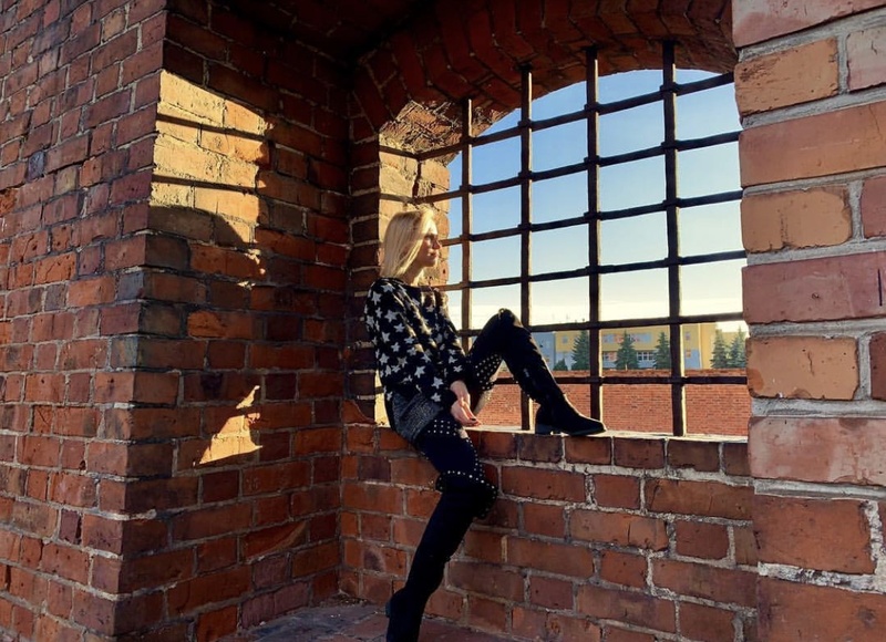 Female model photo shoot of martha_grace in Malbork Castle, Poland