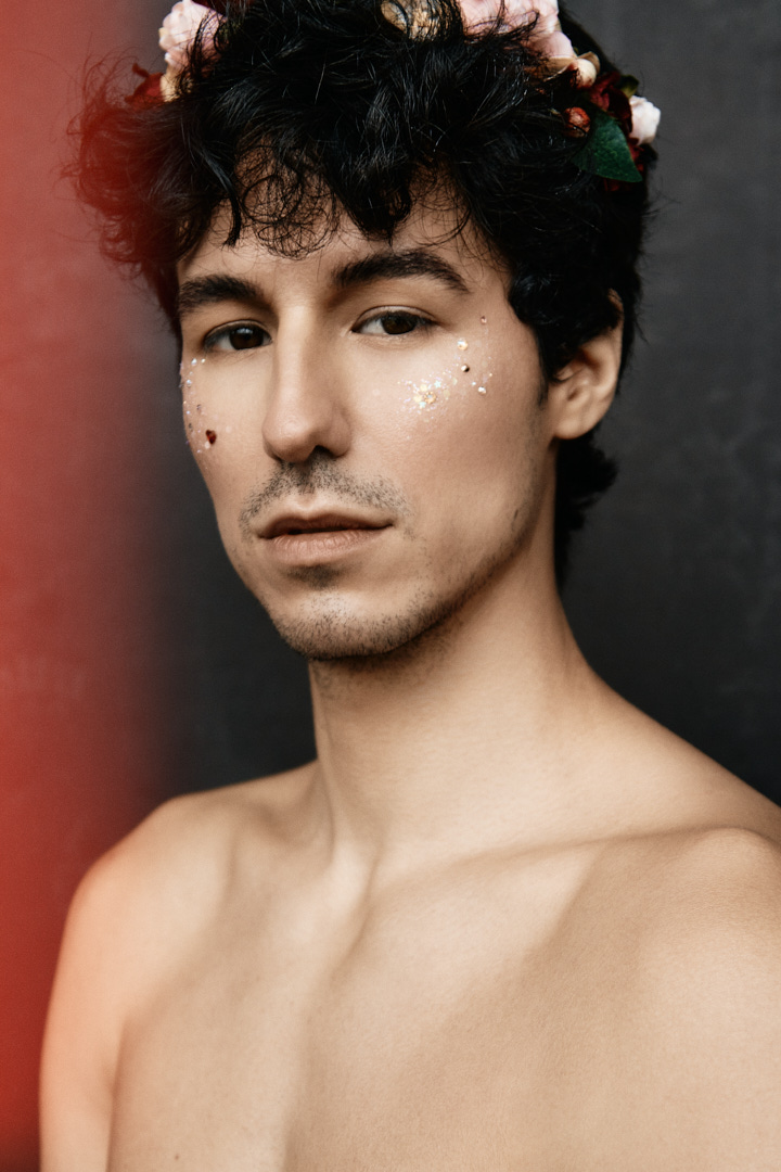 Male model photo shoot of Matthu Jewell in Toronto