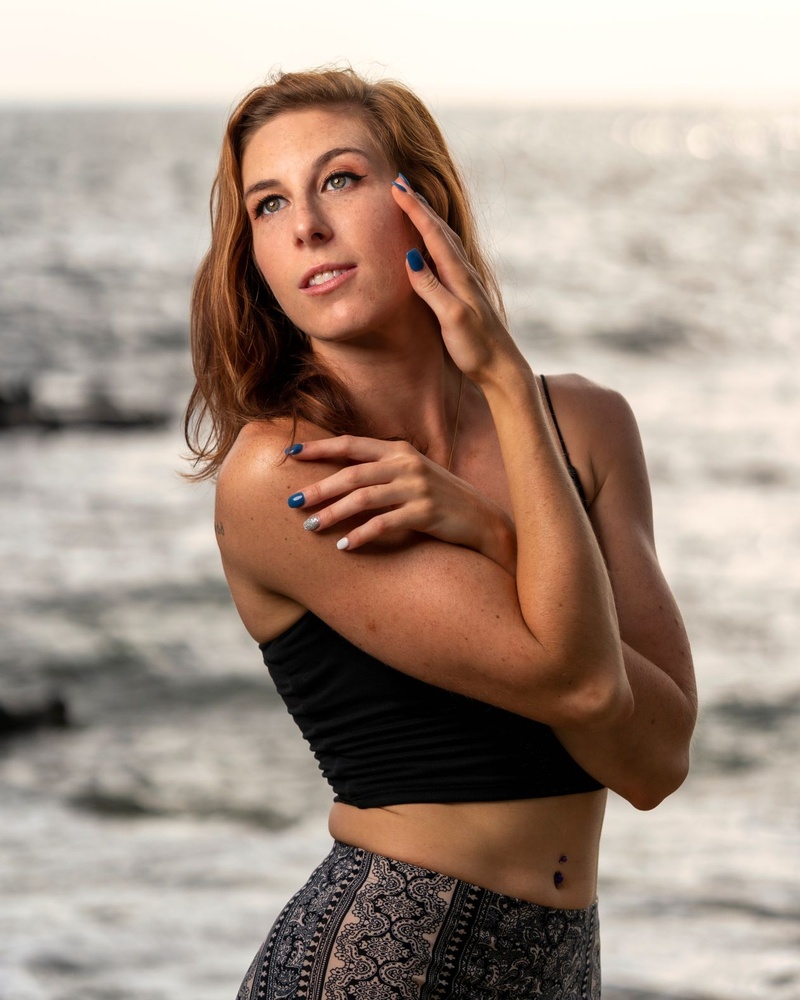 Female model photo shoot of Hope Seymour by Danny Lozano