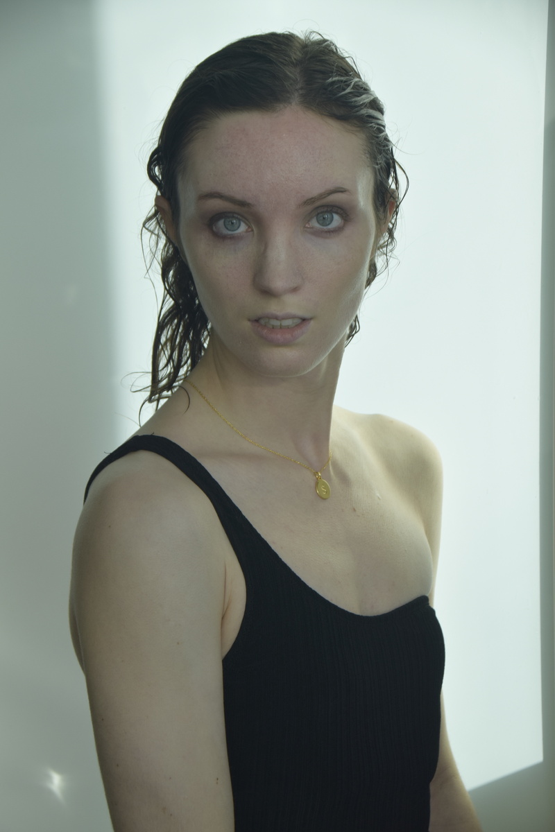 Female model photo shoot of Samantha Pearl Weller