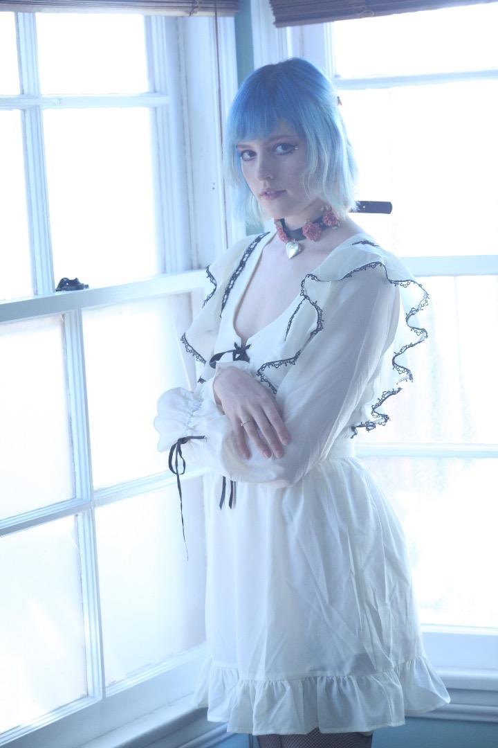 Female model photo shoot of Mari