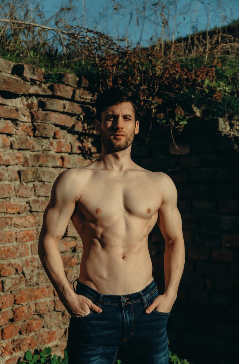 Male model photo shoot of West Phillips in Belgrade, Serbia