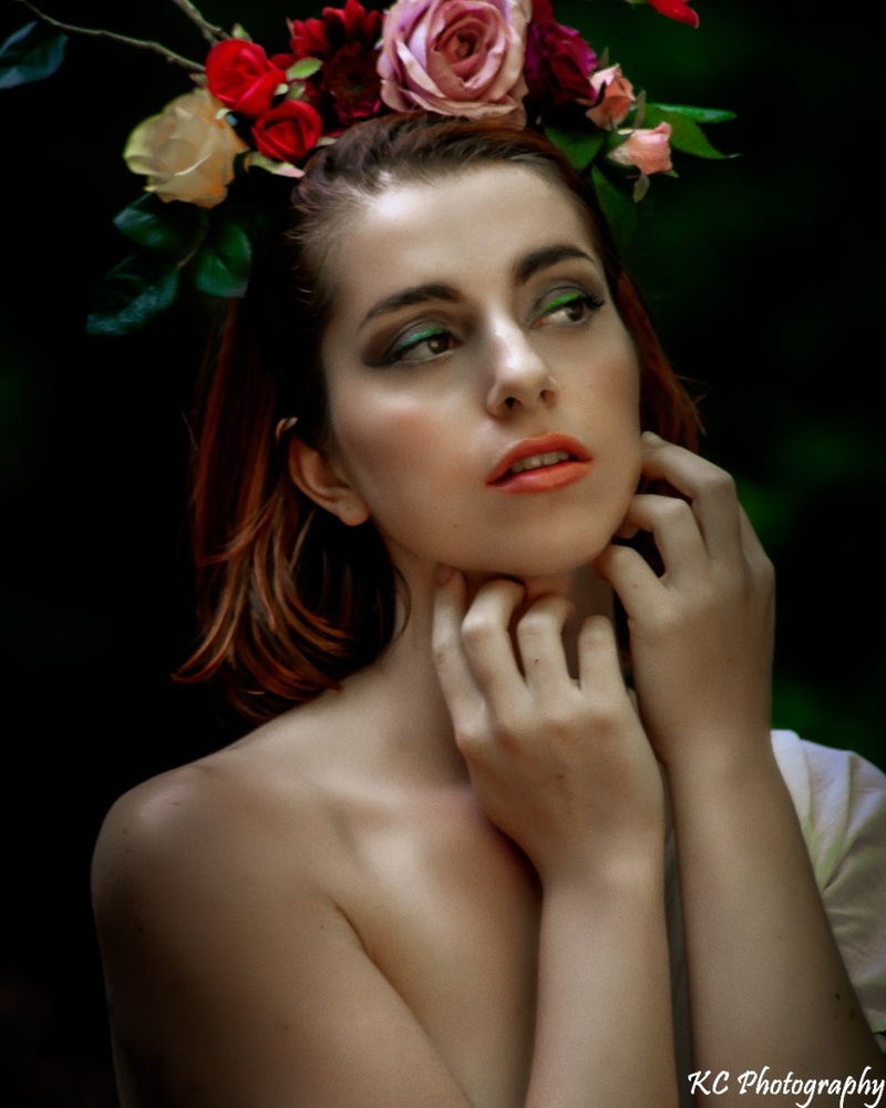 Female model photo shoot of Kisilda
