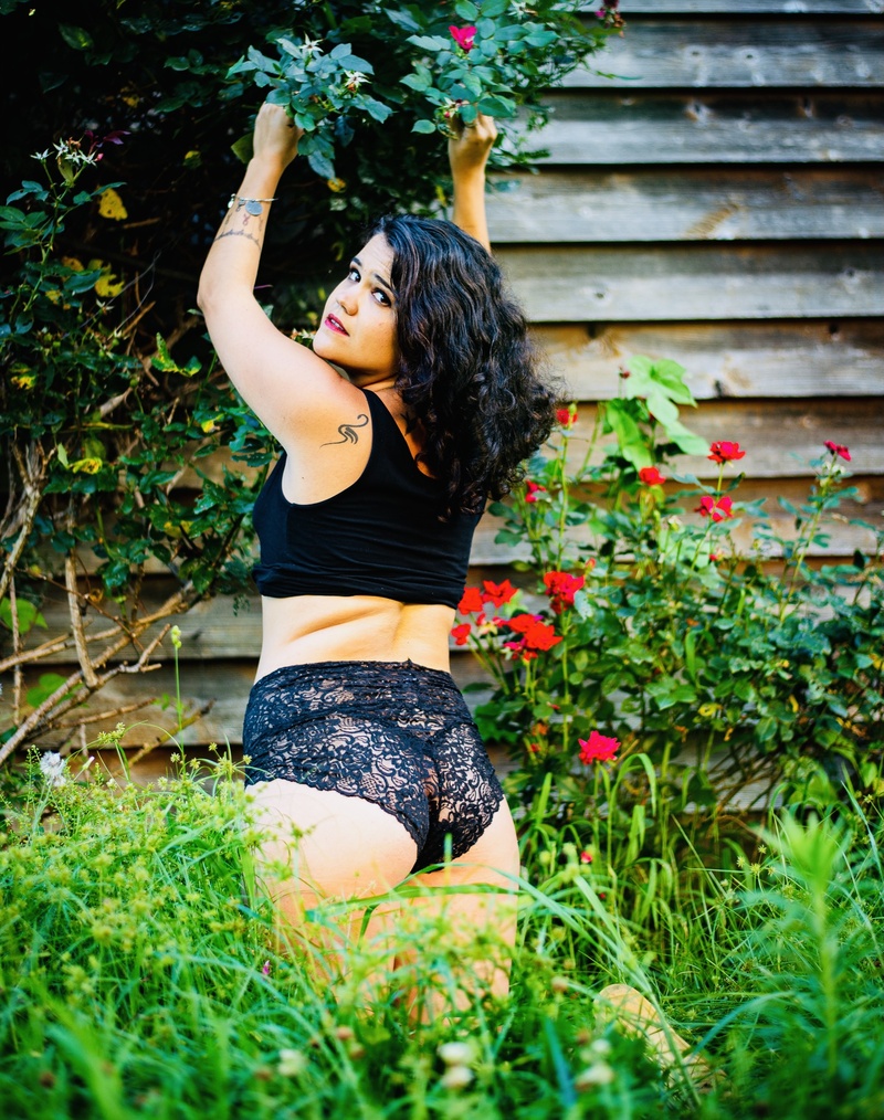 Female model photo shoot of Martina del Sol by Anon Kyle Photos in Zebulon, NC