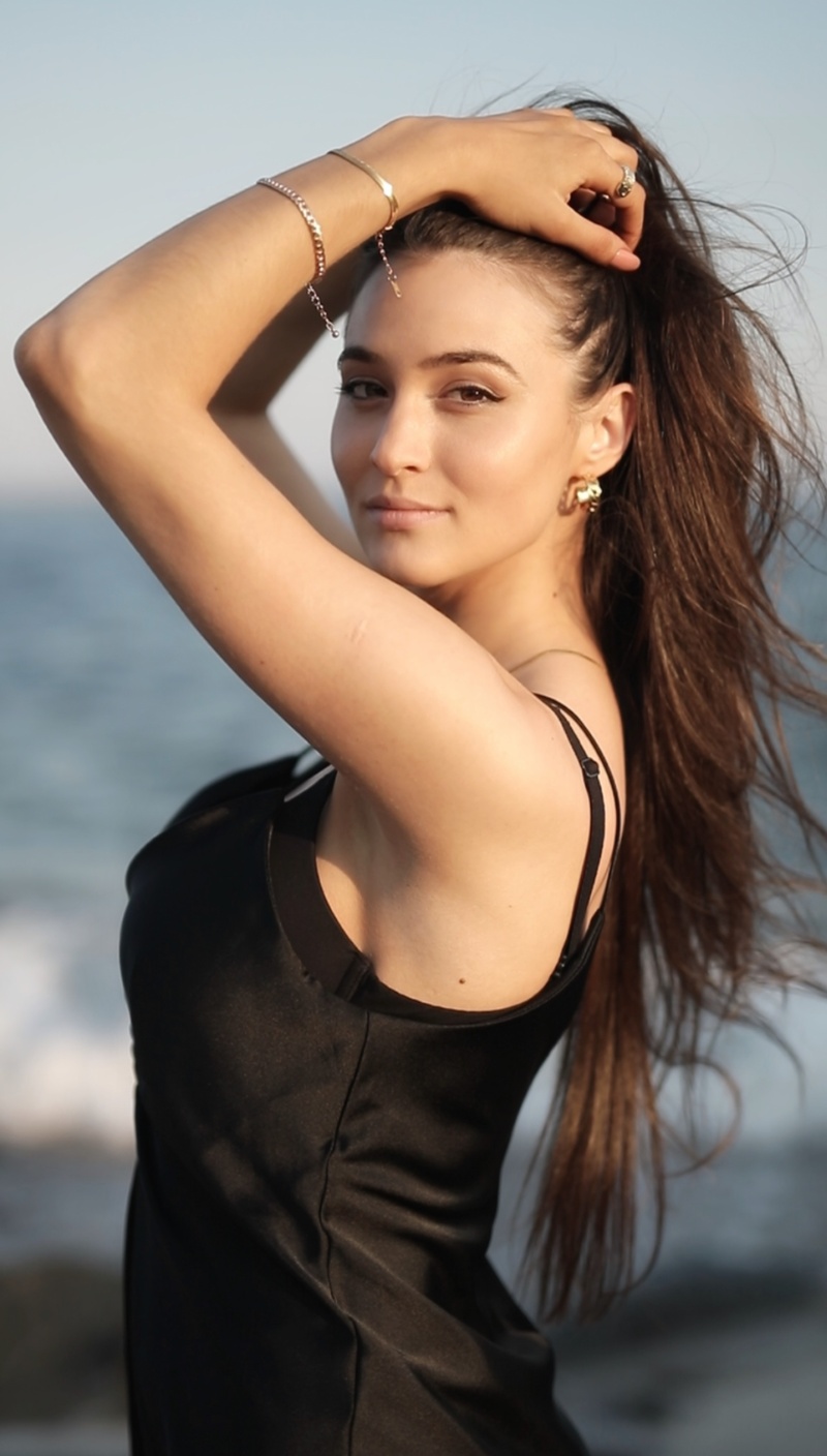 Female model photo shoot of Corina