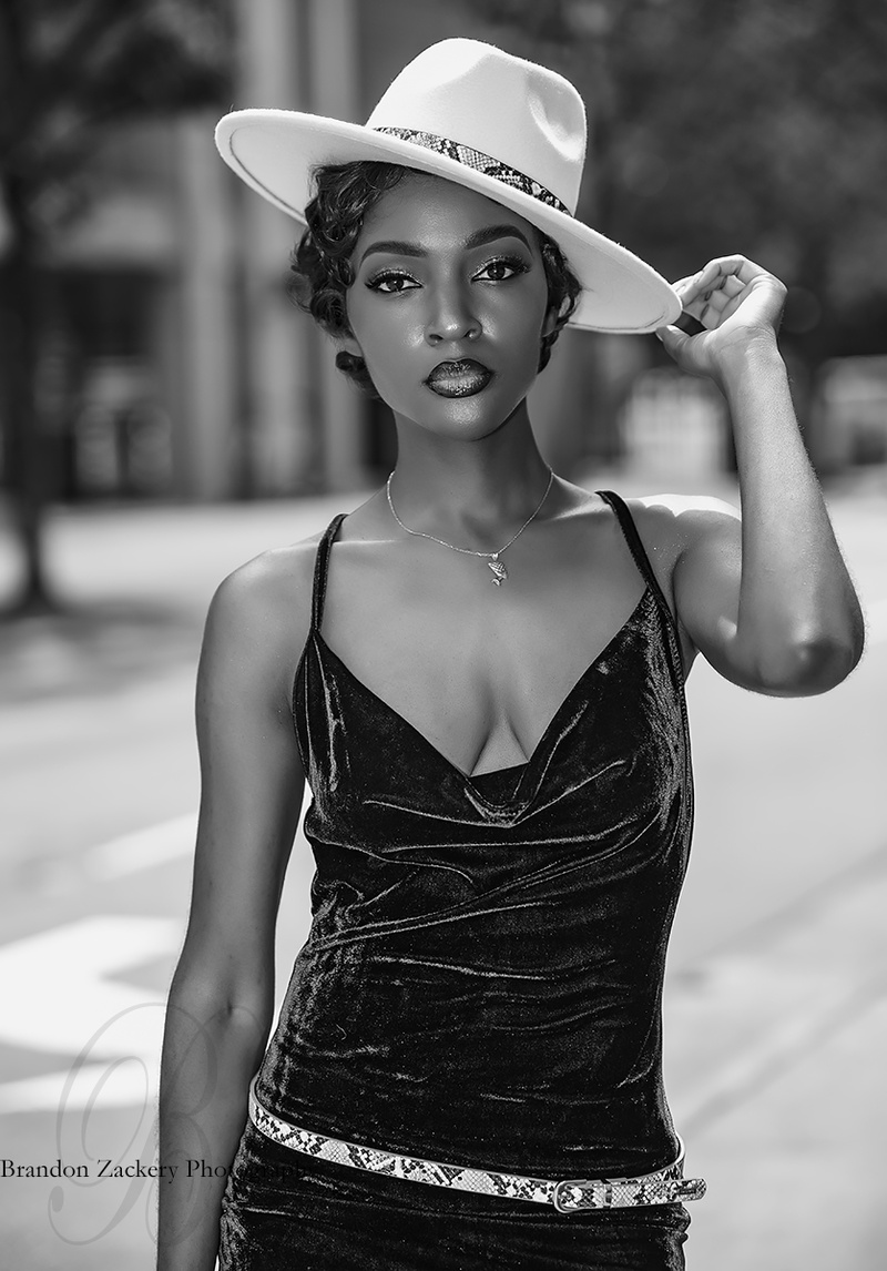 Female model photo shoot of Yasmeen in Charlotte NC