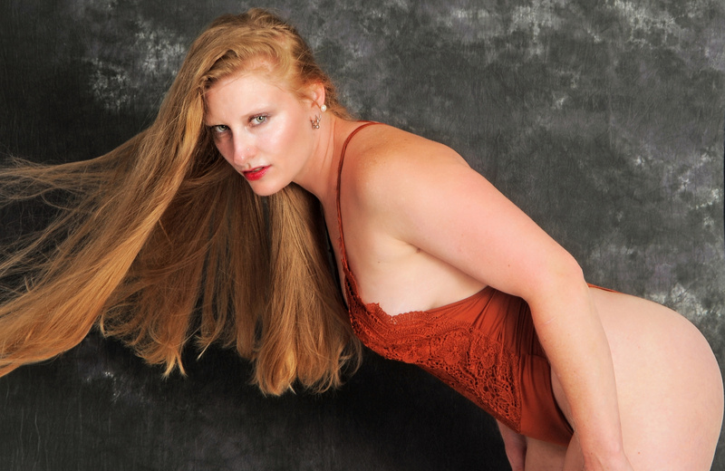 Female model photo shoot of Cora86 by HOTTIE SHOTS