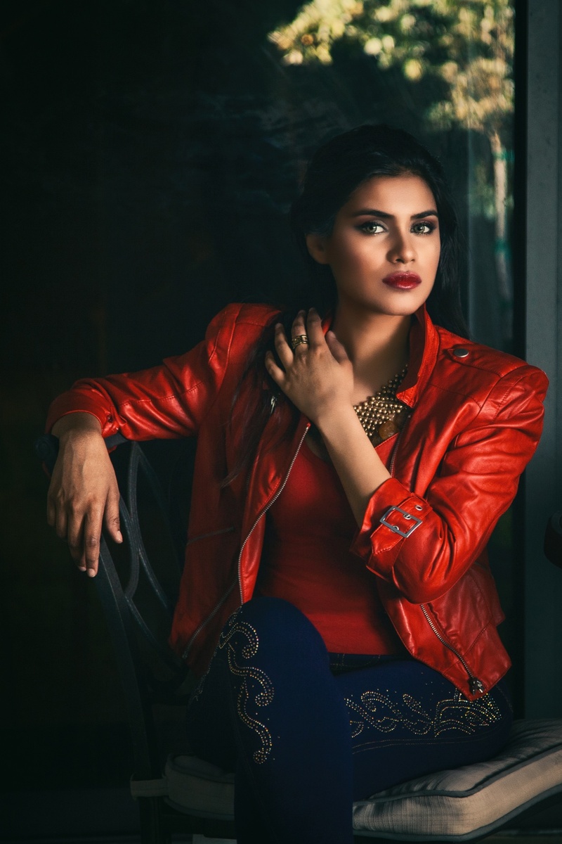 Female model photo shoot of Nahar in Atlanta