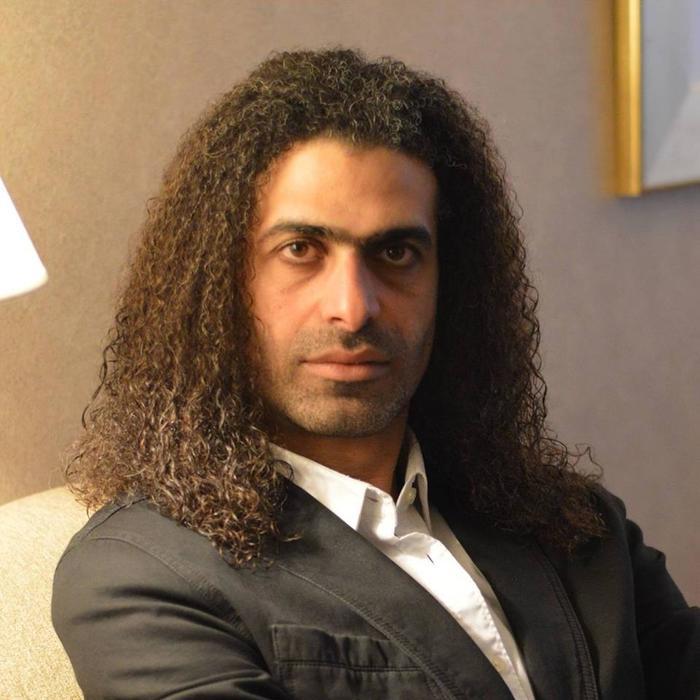 Male model photo shoot of Malek Salama