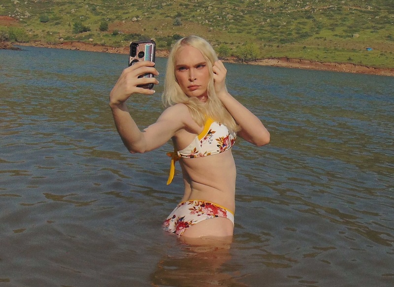 Female model photo shoot of Gwen Phoenix in Horsetooth Reservoir, Fort Collins, CO