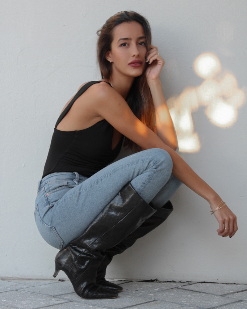 Female model photo shoot of luciacastillom in Miami